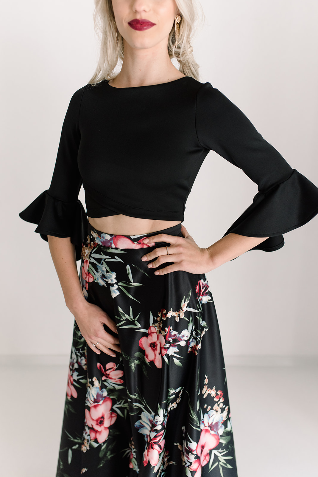 Belle Sleeve Crop Top - Image 3