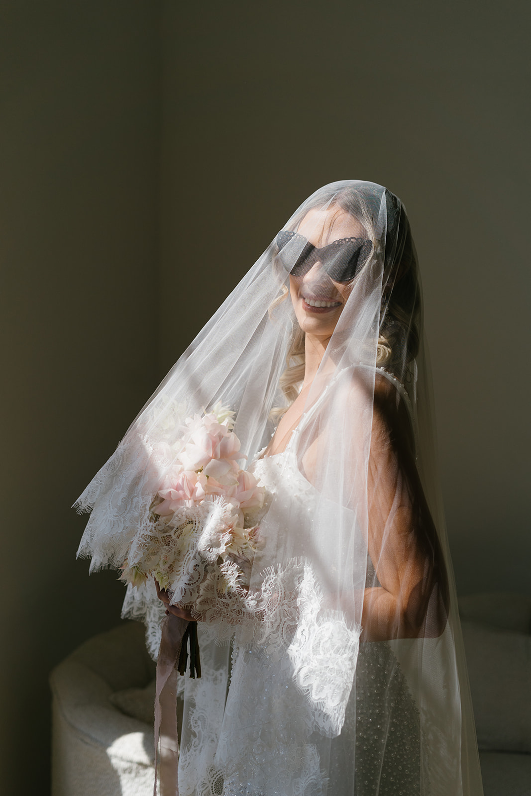 The Bella Lace Veil - Image 2